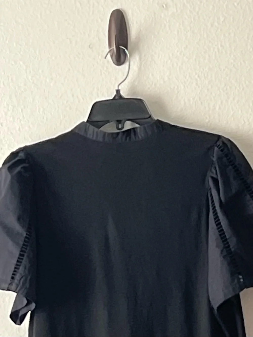 LOFT sleek black